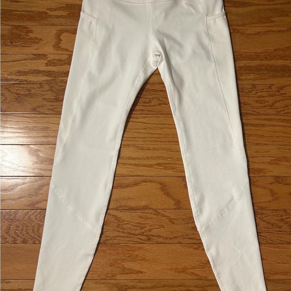 White Ribbed Leggings